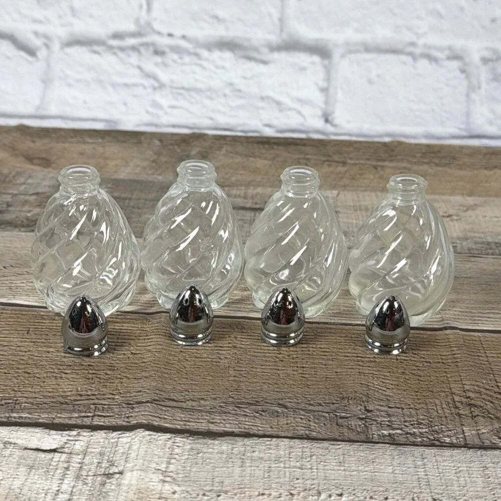 Set Of 4 Clear Glass I Rice Swirl Salt Pepper Mini Shakers Japan 1950s Vintage - Picture 11 of 13